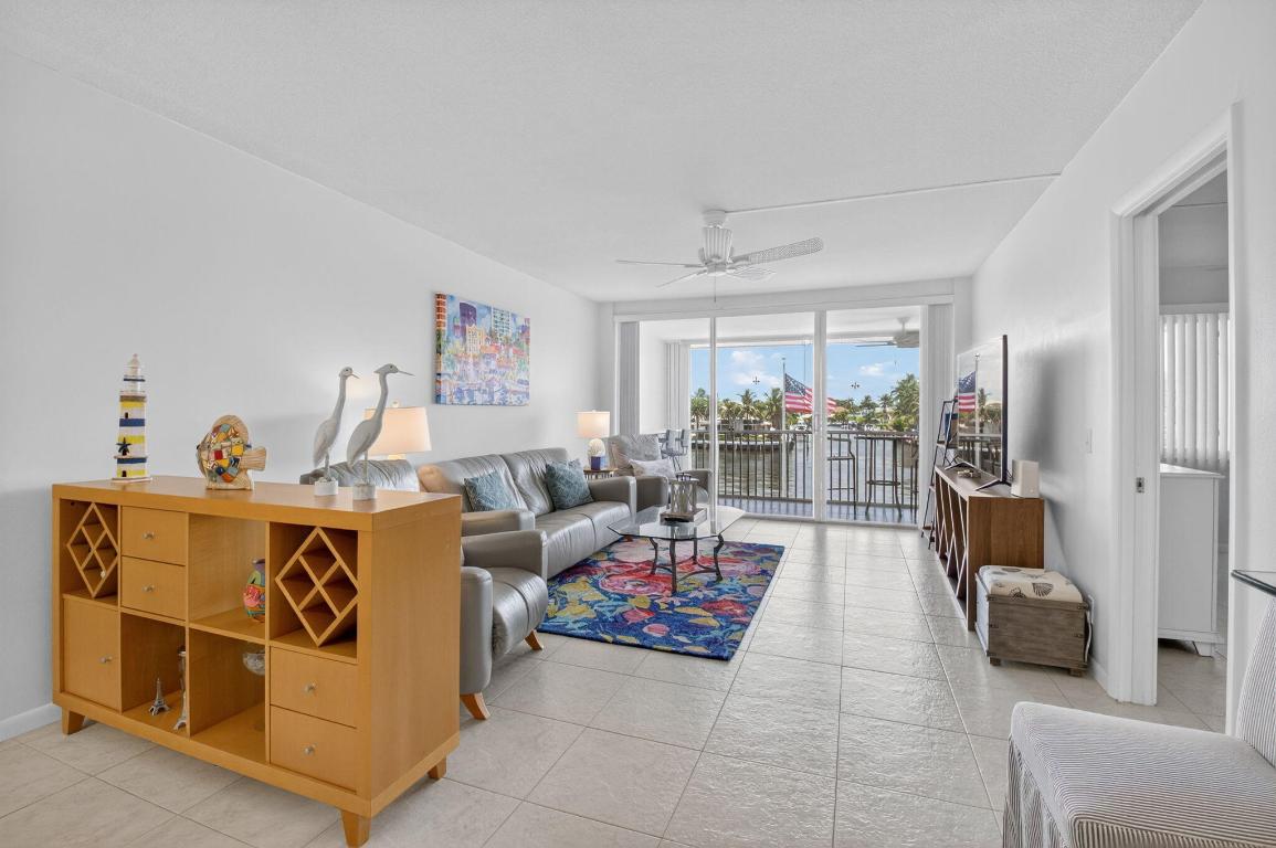 3100 S Ocean Boulevard 312 Property Photo 5