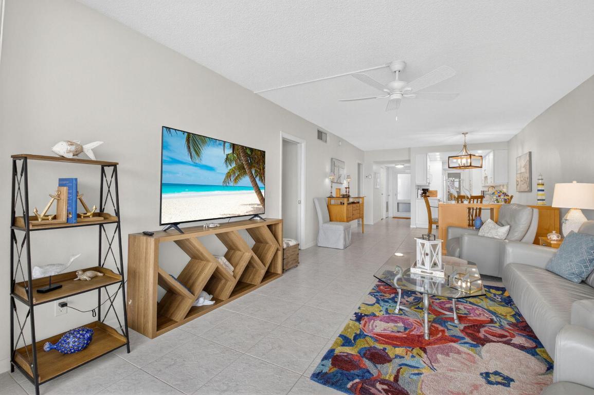 3100 S Ocean Boulevard 312 Property Photo 9