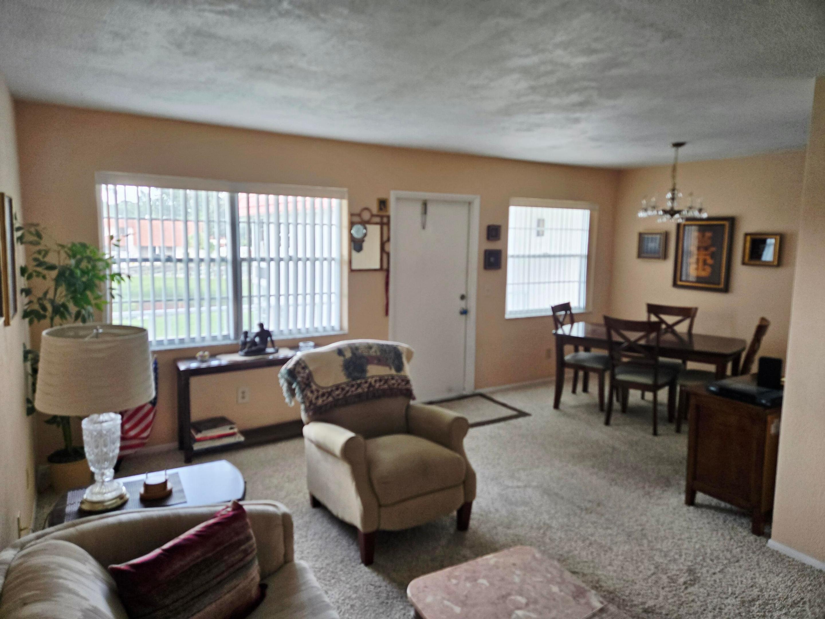 1225 Nw 21st Street 2010 Property Photo 4
