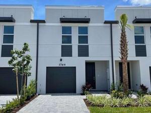 1764 Lindley Property Photo 1