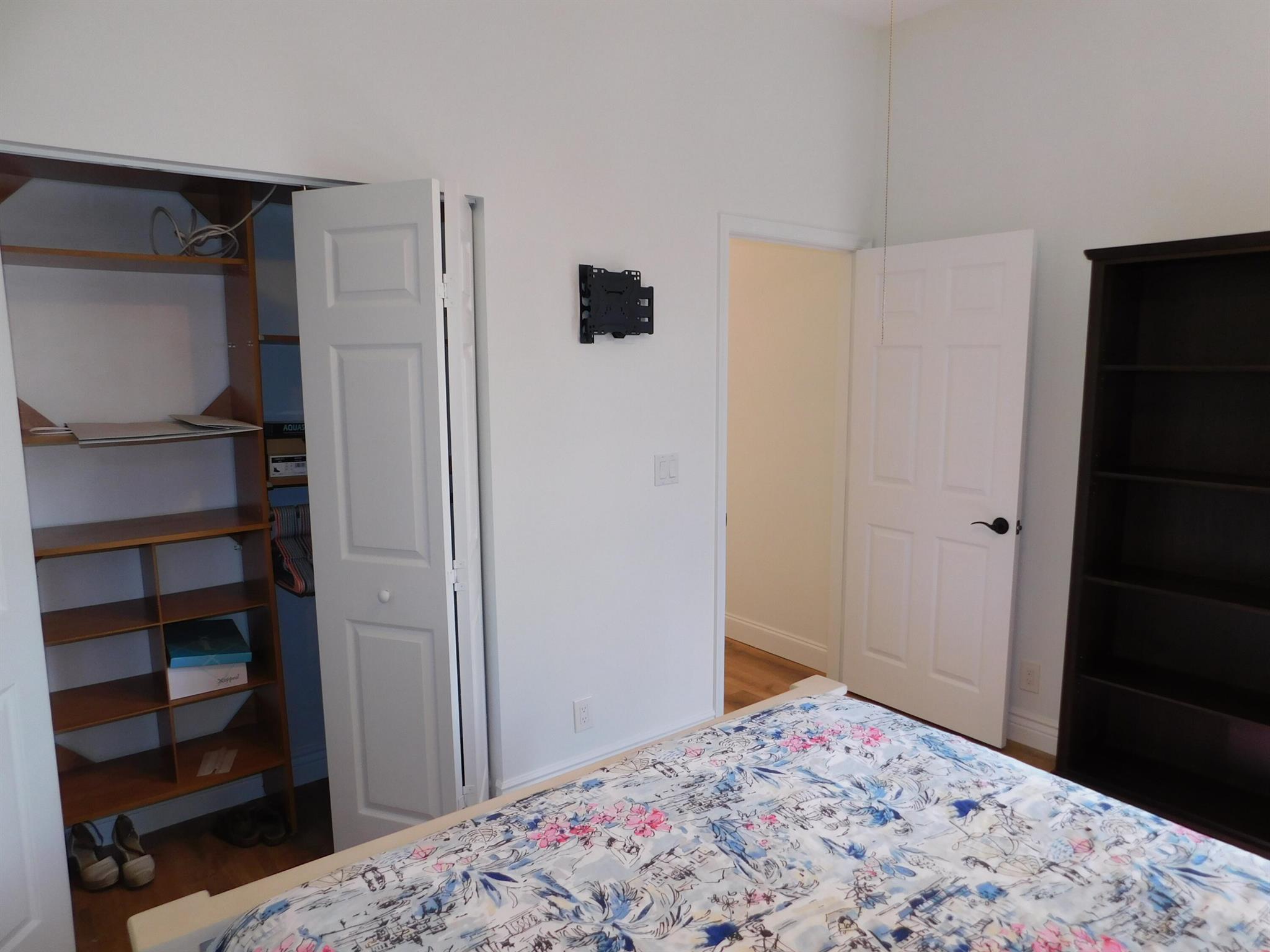 8617 White Cay Property Photo 25