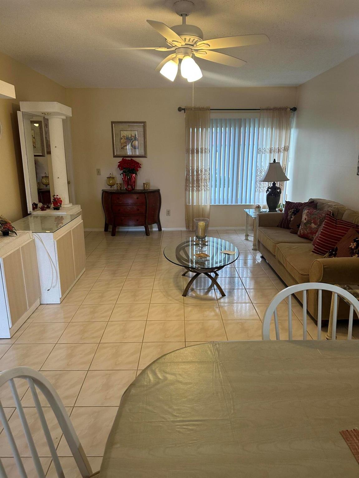 12021 W Greenway Drive 206