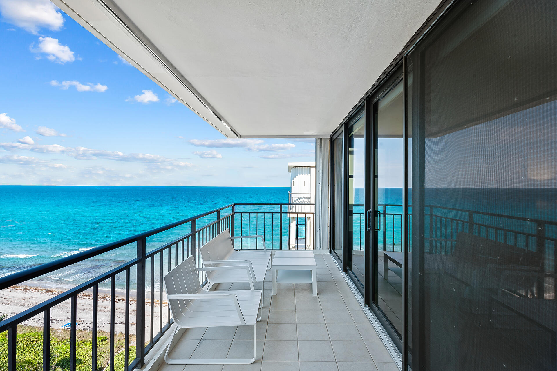 3009 S Ocean Boulevard P-04 Property Photo 9