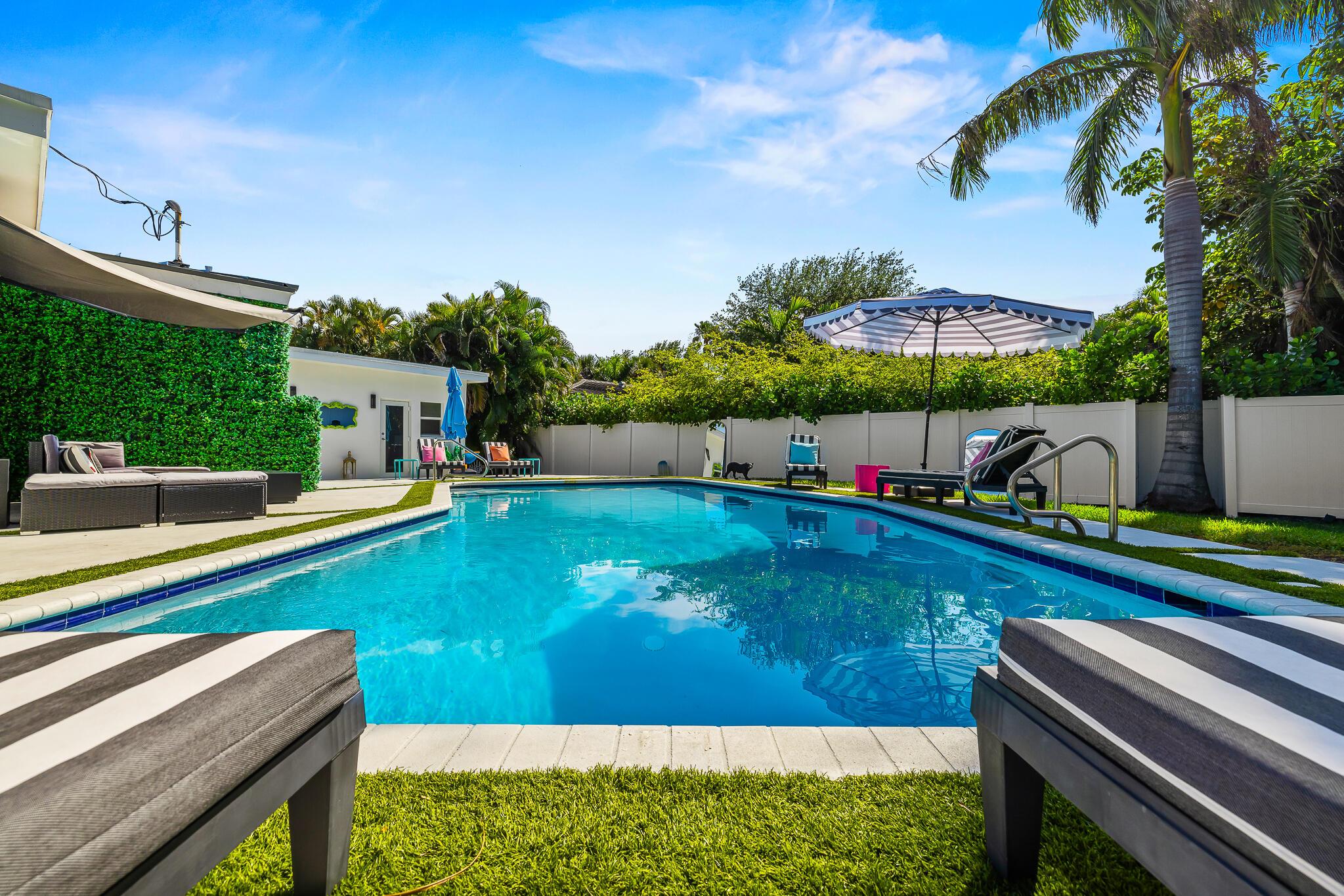 1627 Seabreeze Boulevard Property Photo 35