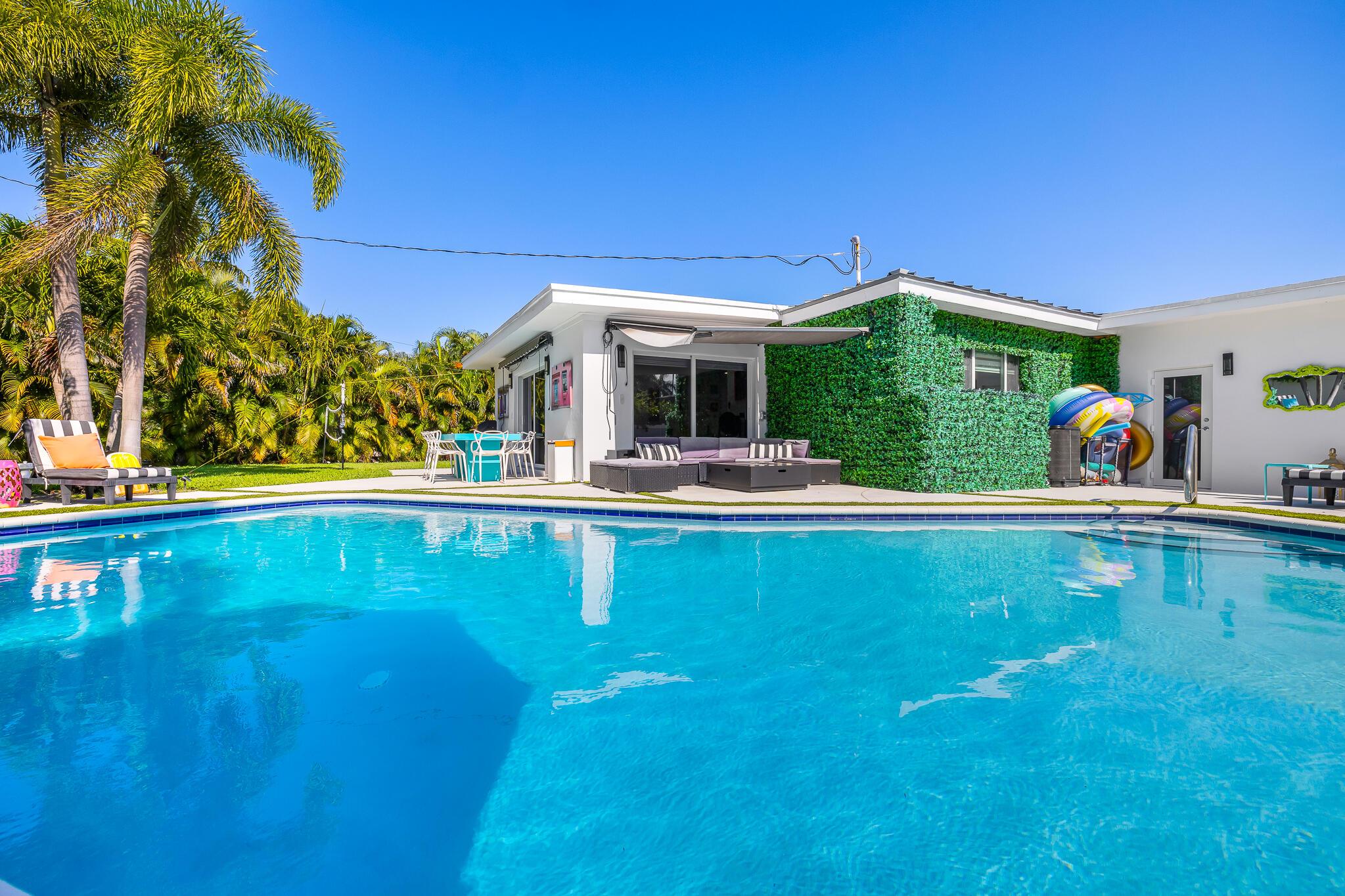 1627 Seabreeze Boulevard Property Photo 36