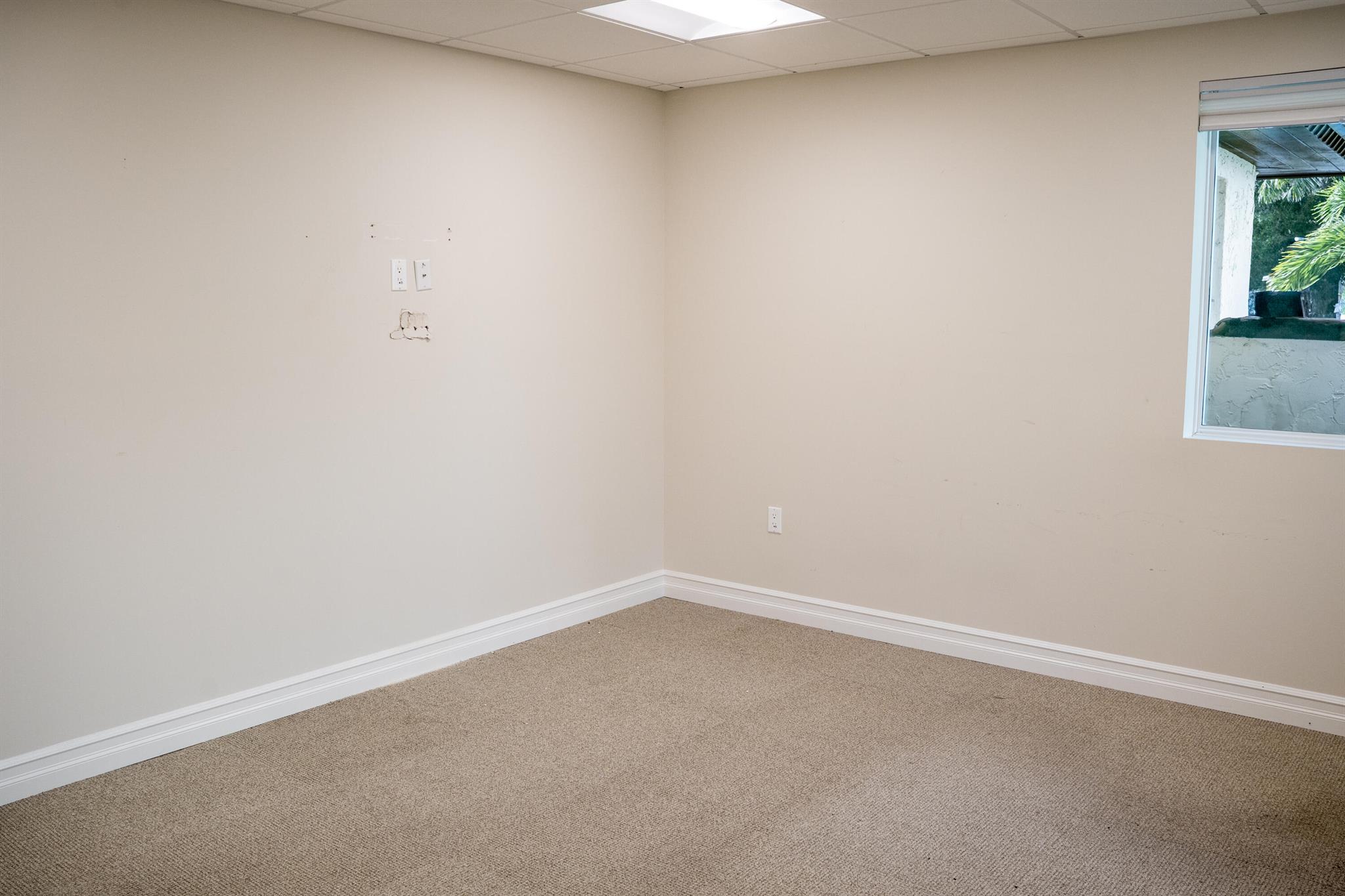 201 Arkona Court Property Photo 6