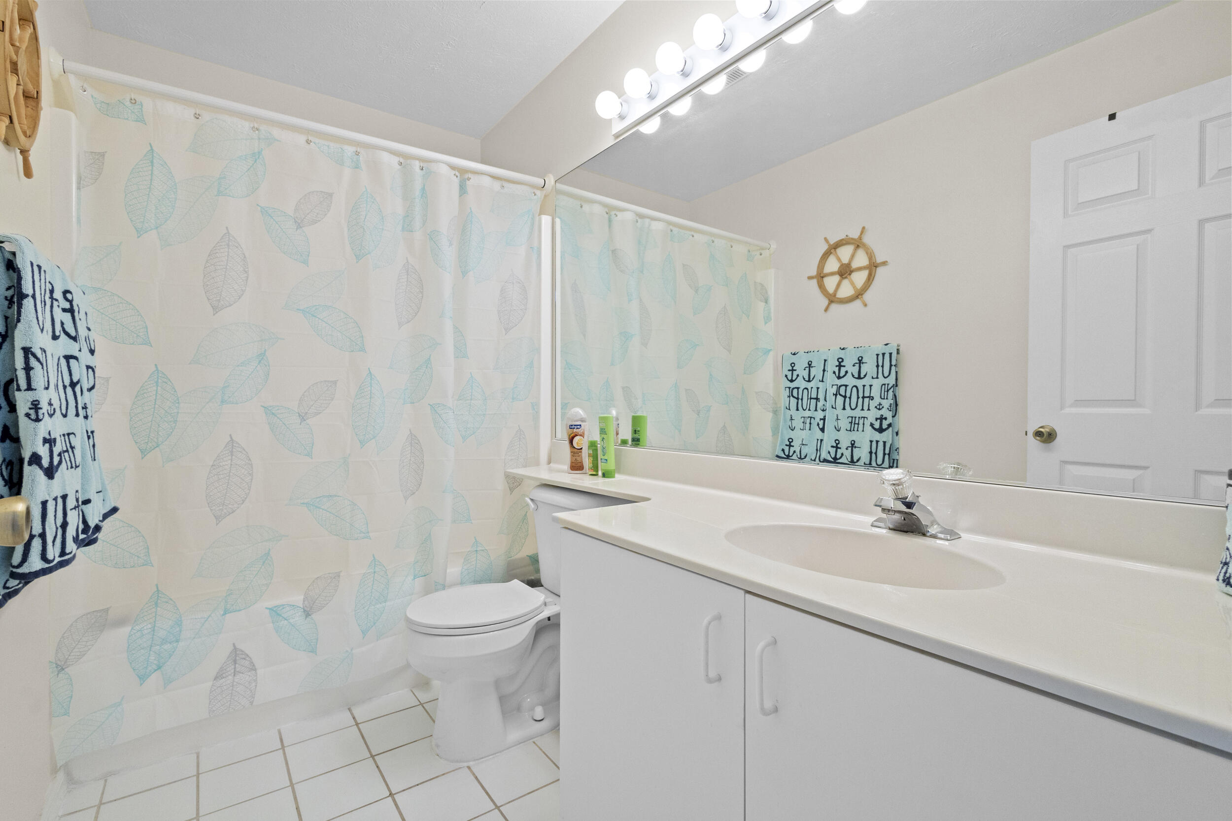 6527 Alheli Property Photo 17