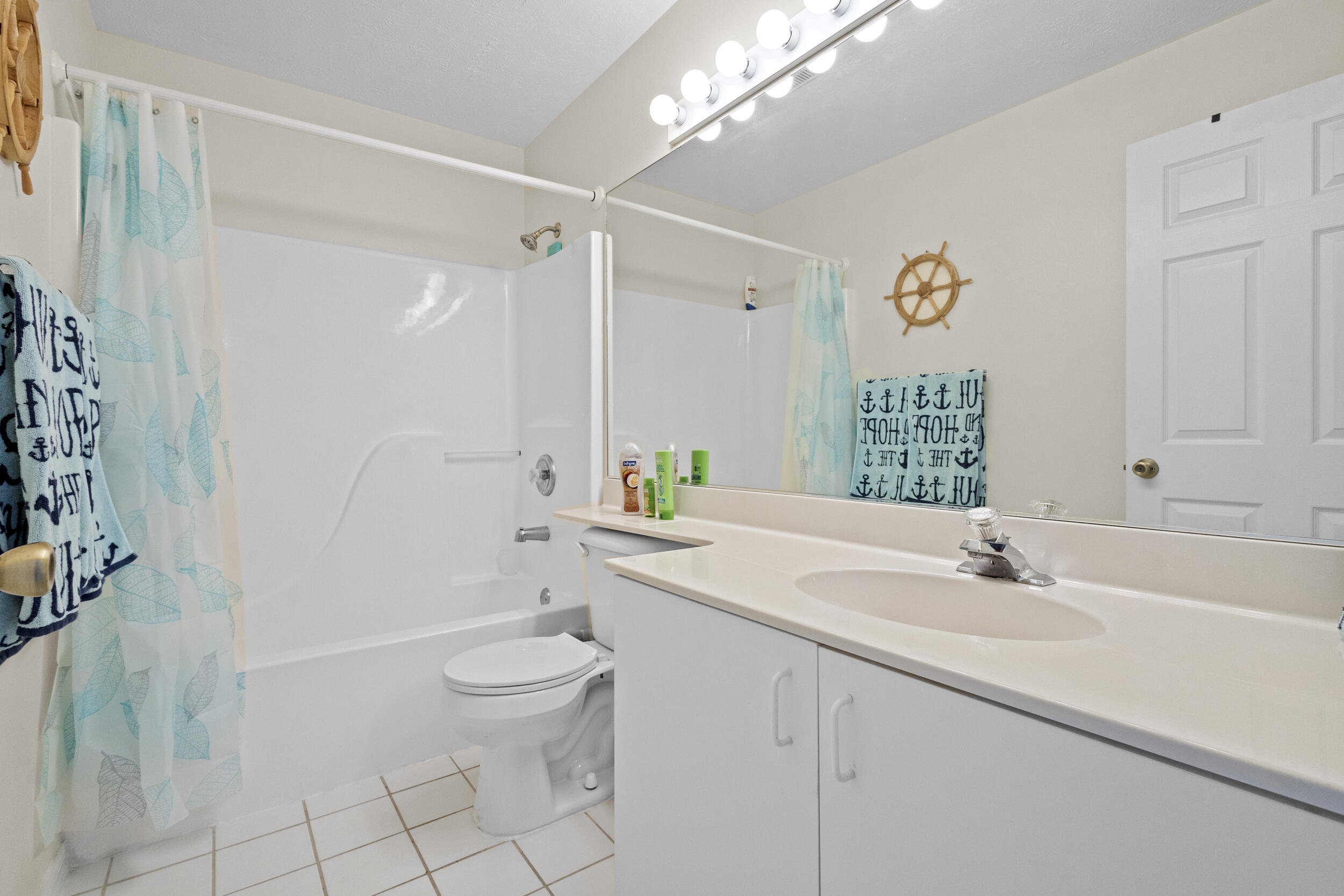 6527 Alheli Property Photo 18