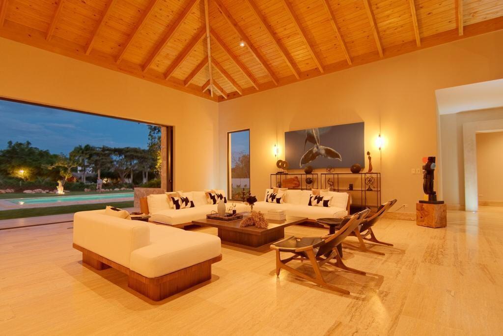 72 00 Property Photo 9