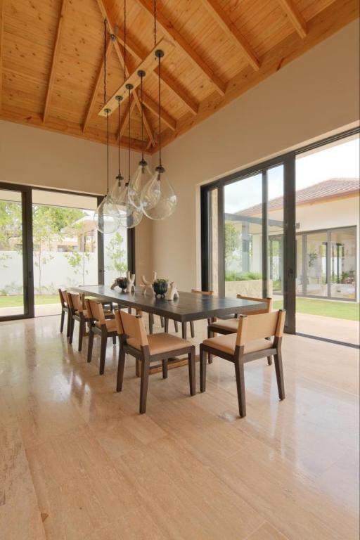 72 00 Property Photo 12