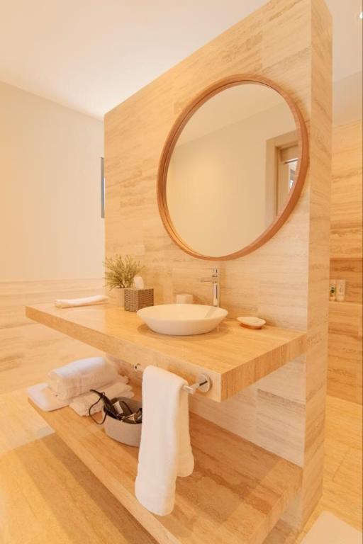 72 00 Property Photo 24