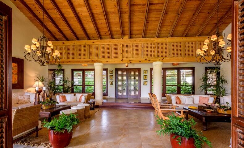 20 00 Property Photo 8