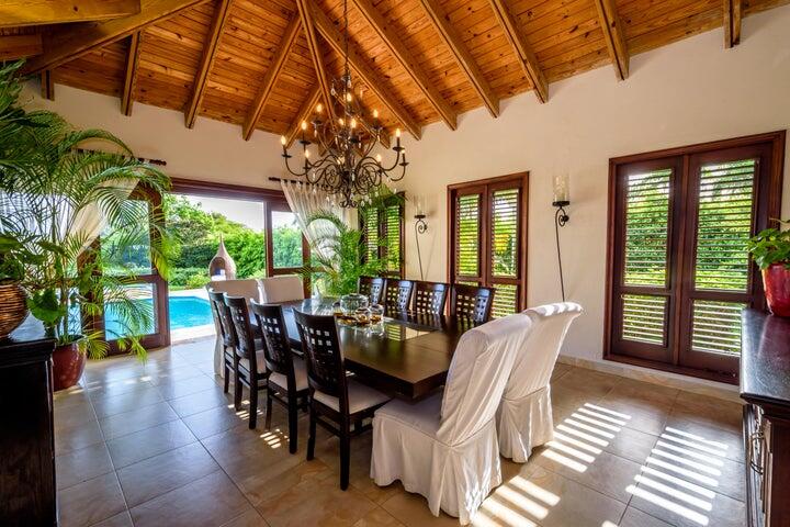 20 00 Property Photo 10