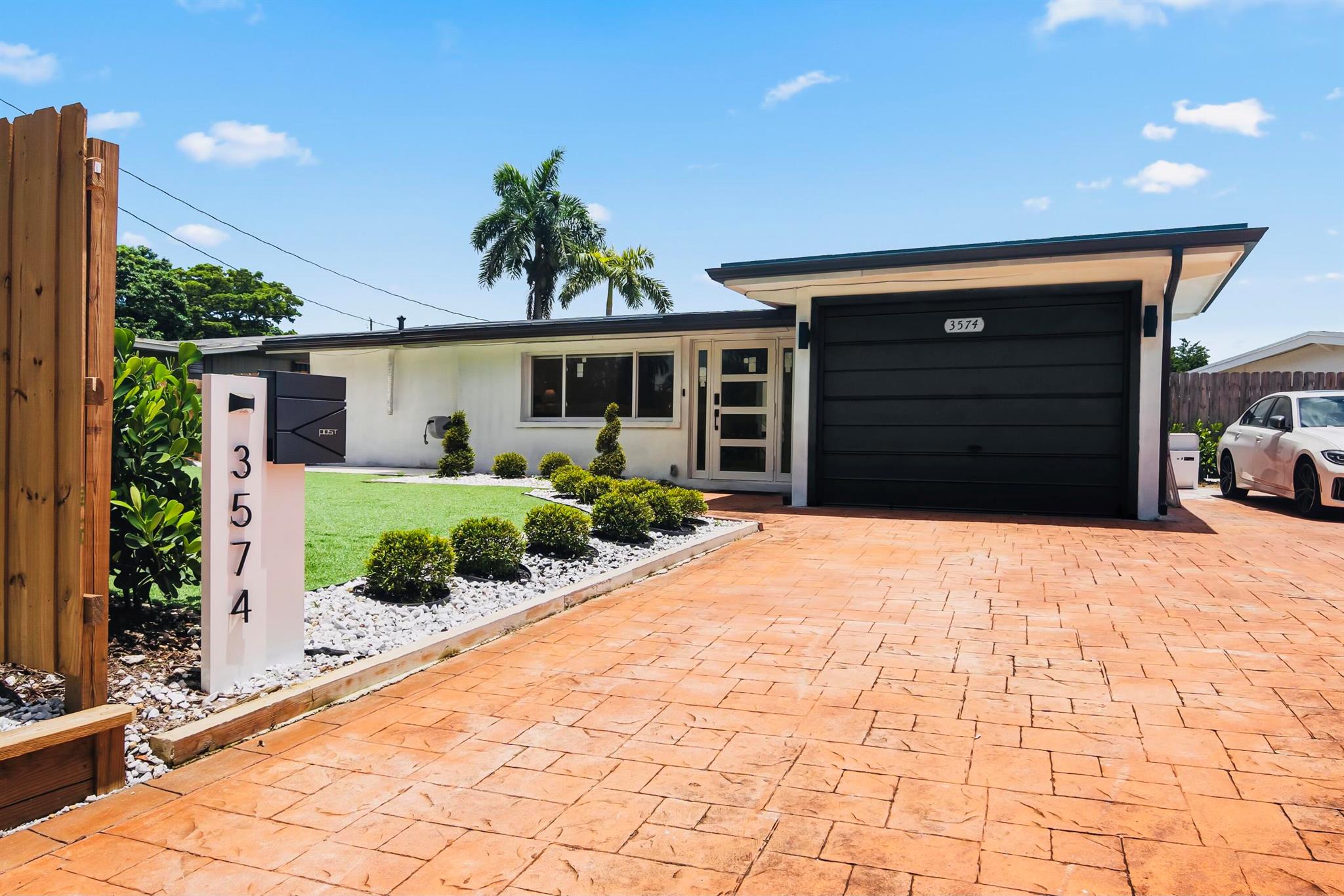 3574 Riverland Road Property Photo 1