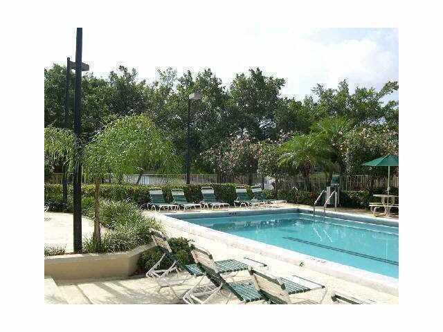 621 Cypress Lake Boulevard A16 Property Photo 20