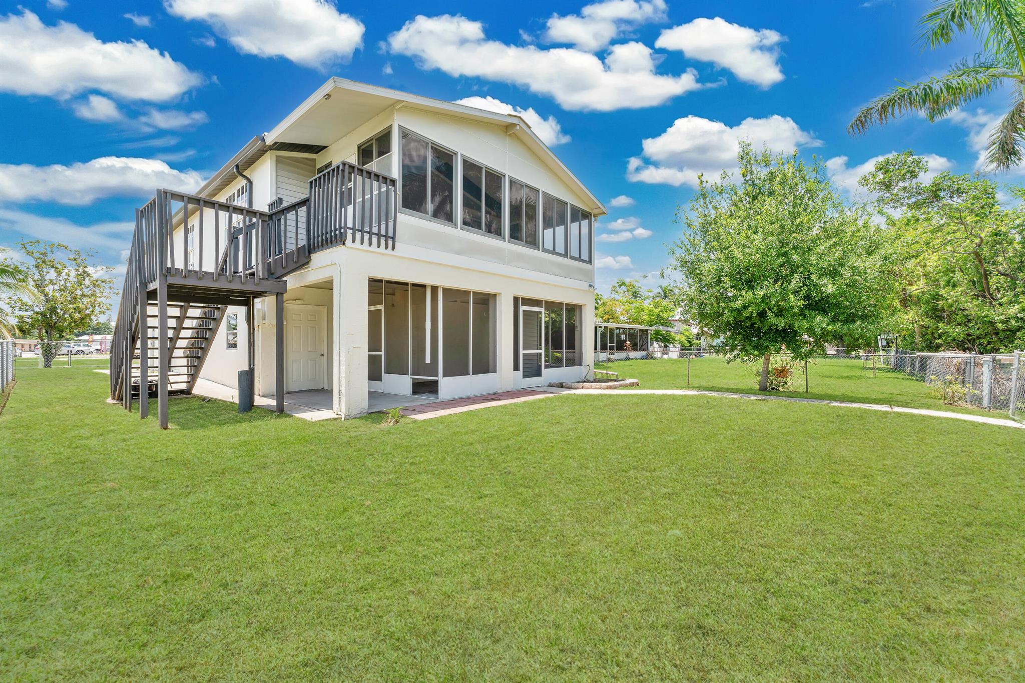 1106 Harbor Drive Property Photo 1