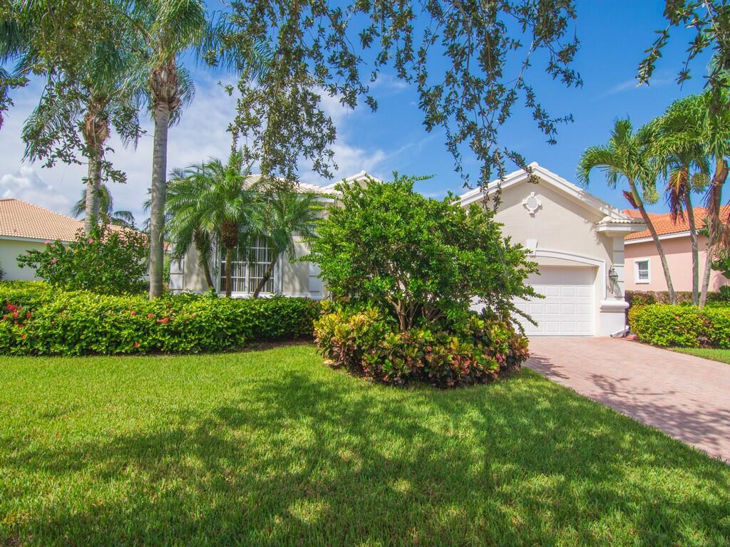 1384 W Island Club Square