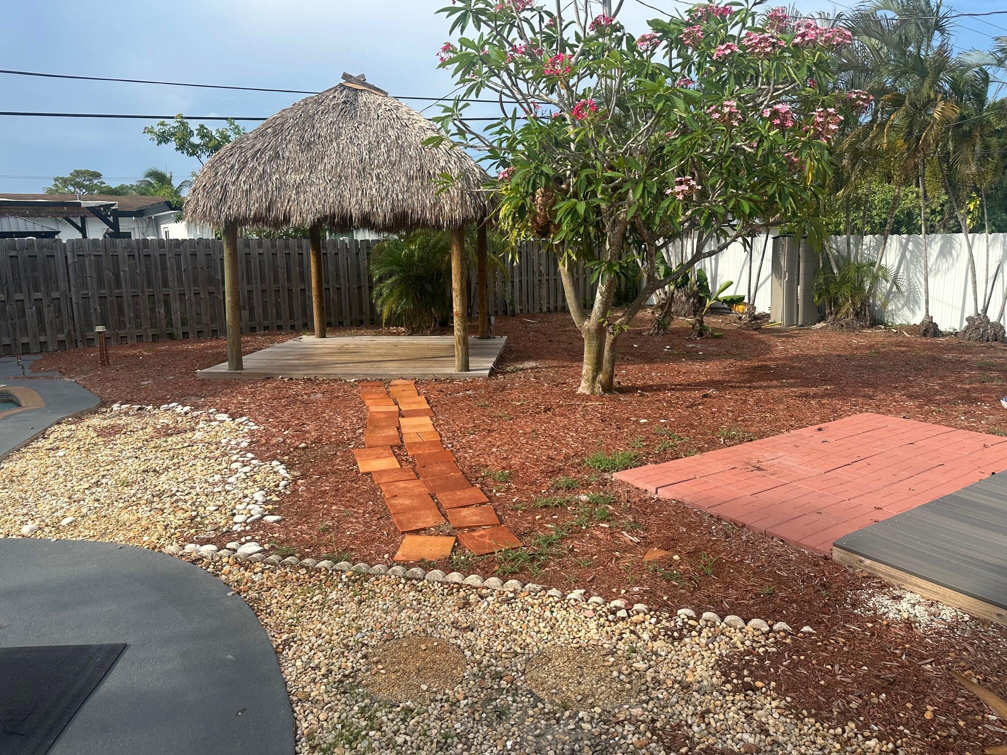 2281 Sw 15th Street Property Photo 8
