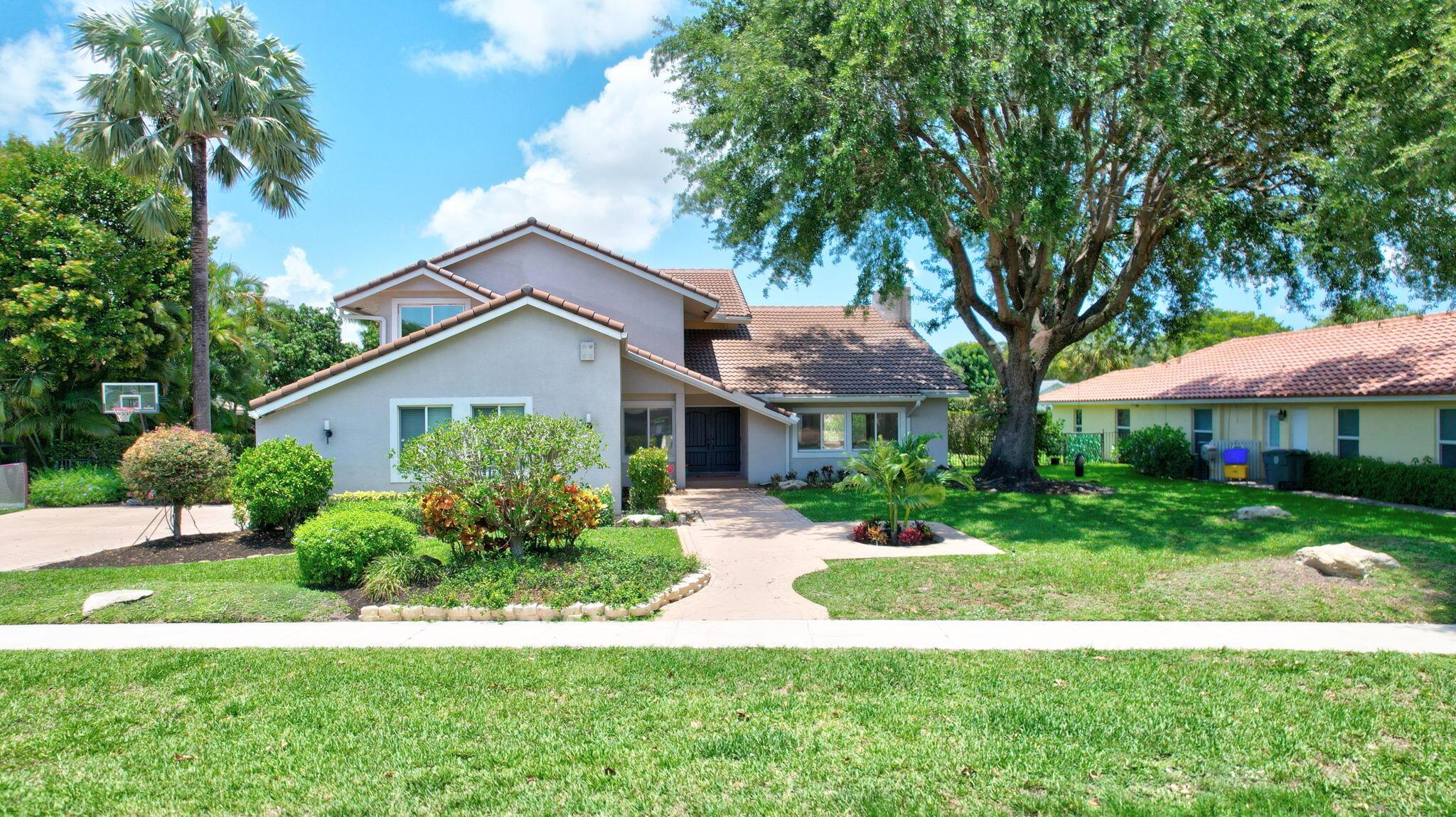 6851 Giralda Circle Property Photo 1
