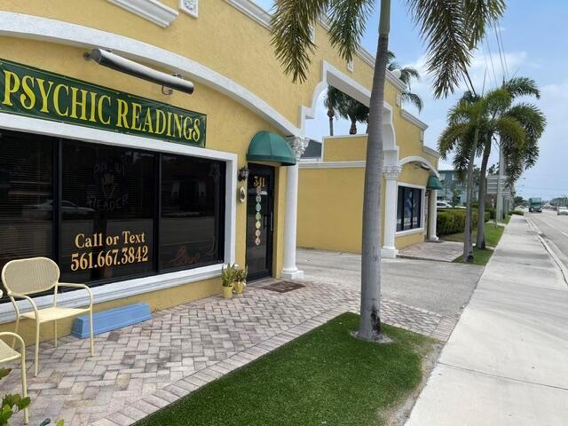 341 W Indiantown Road Property Photo 1