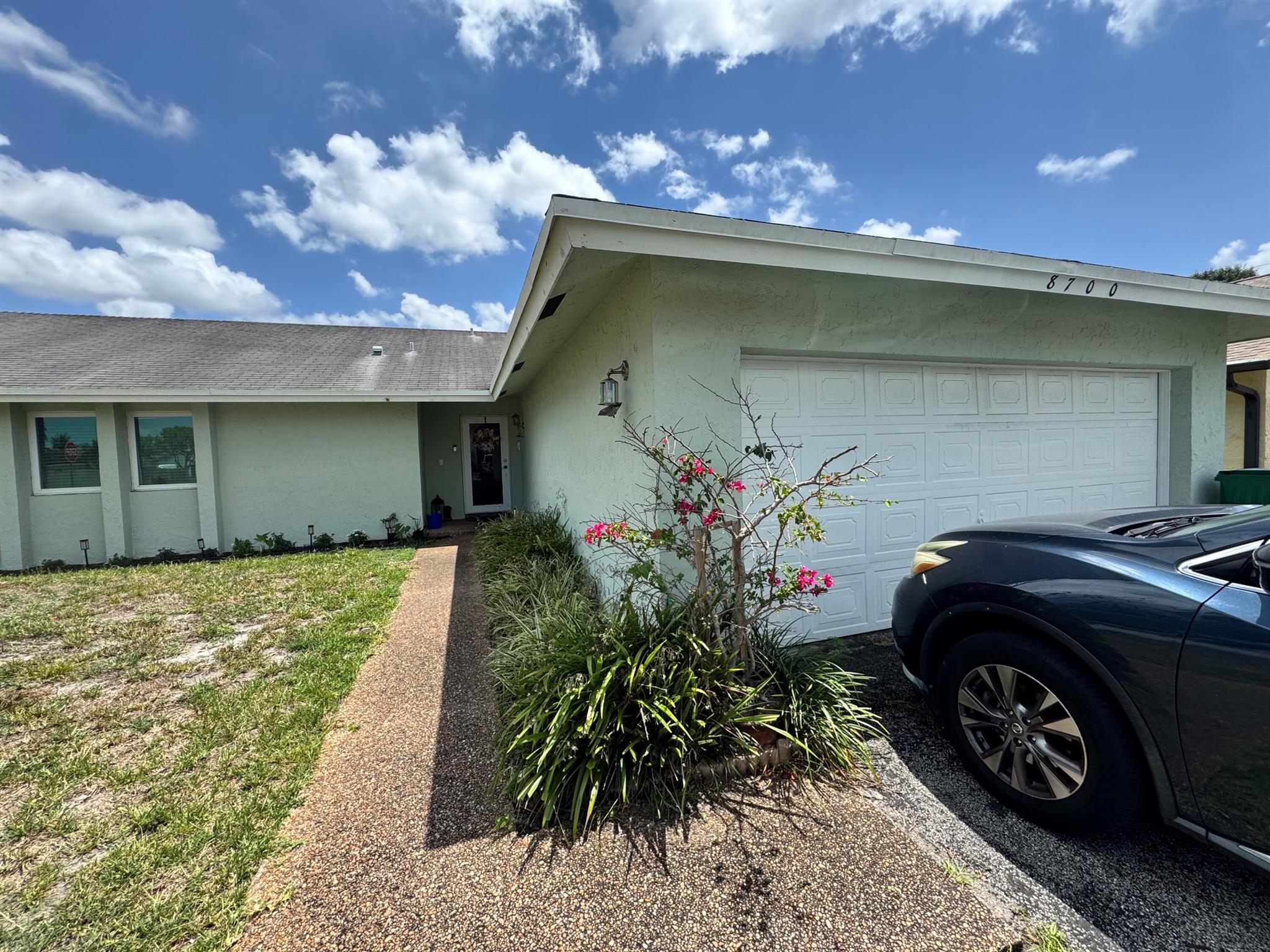 8700 Nw 46th Court Property Photo 1