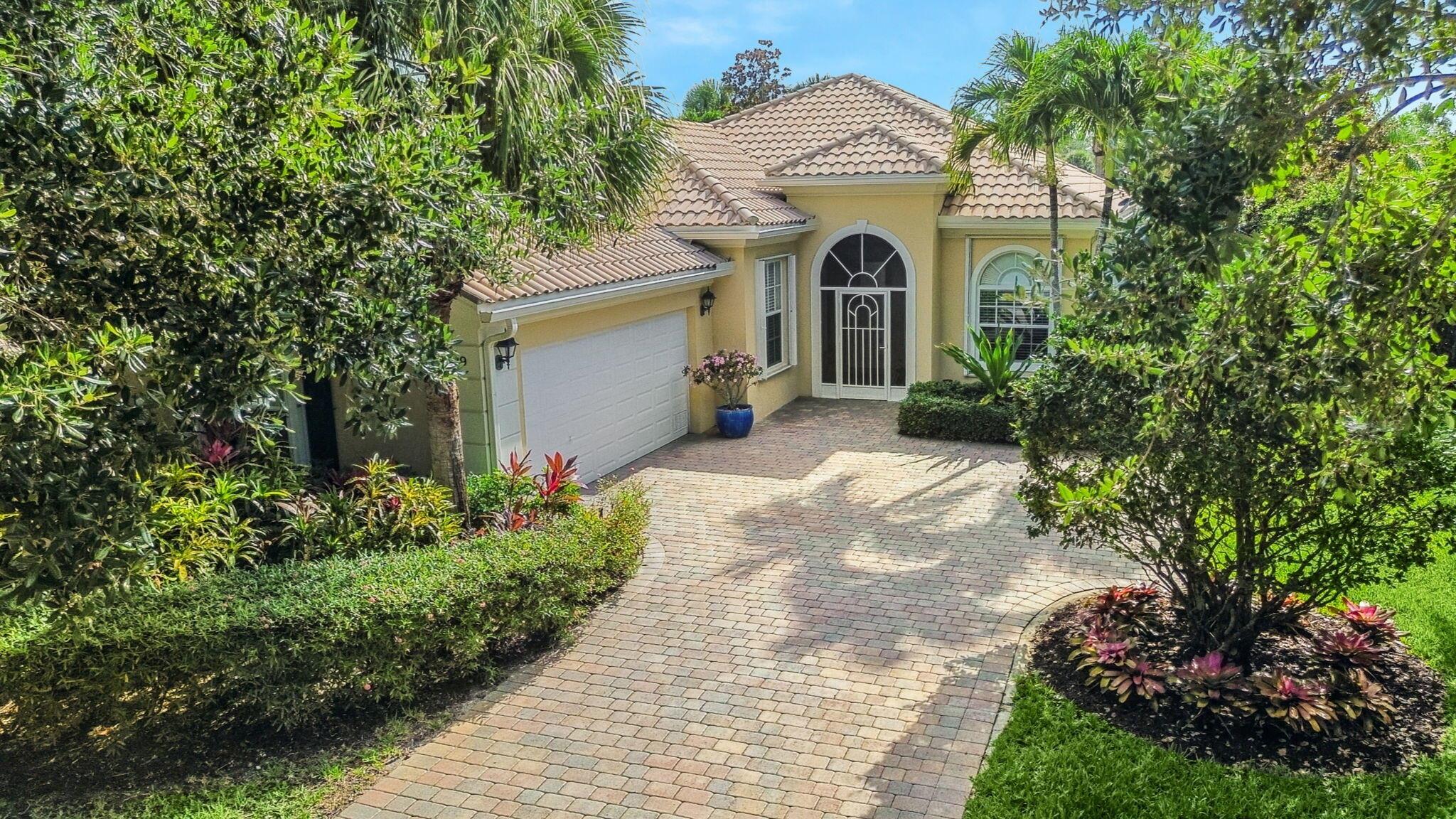 5129 Magnolia Bay Circle Property Photo 1