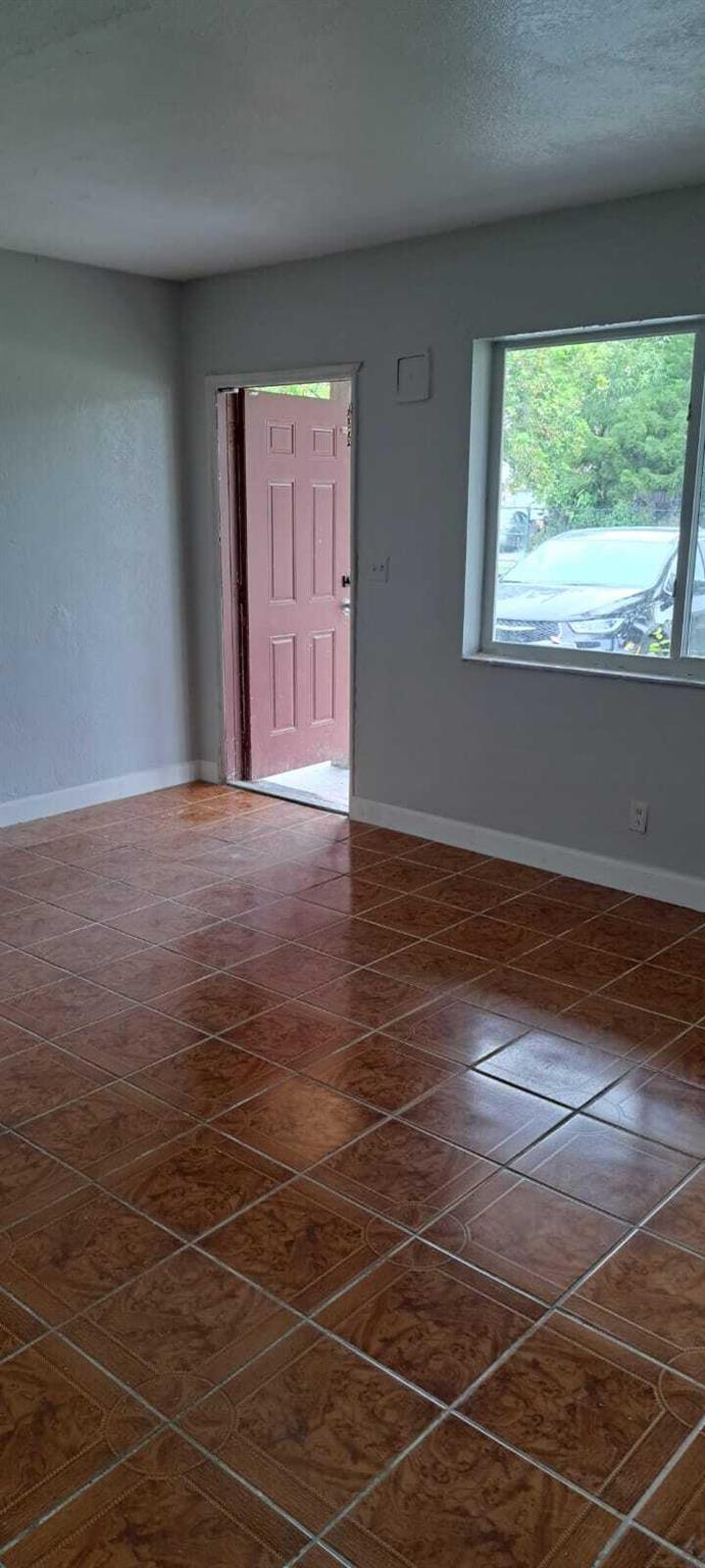 3700 Jackson Boulevard Property Photo 7