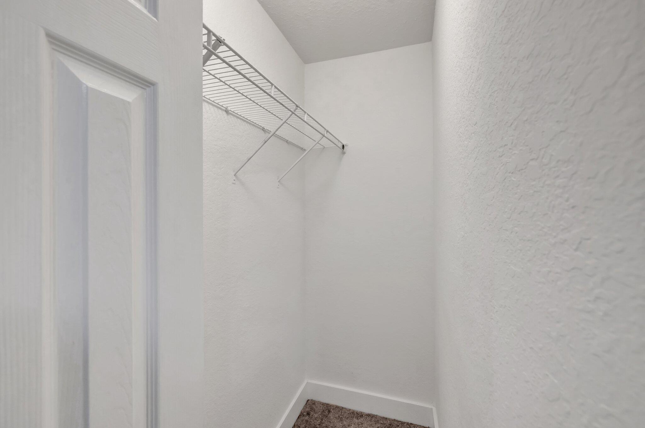 3055 Riverside Drive 3 Property Photo 45