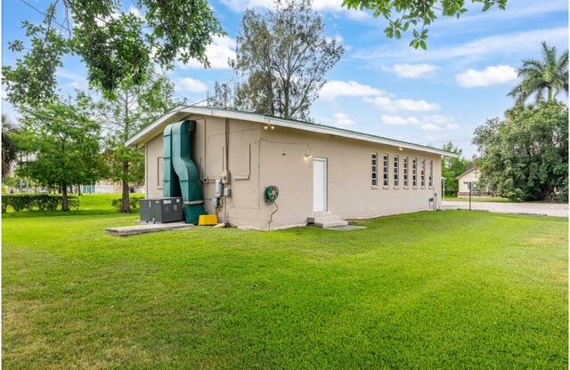224 Nw G Avenue Property Photo 6