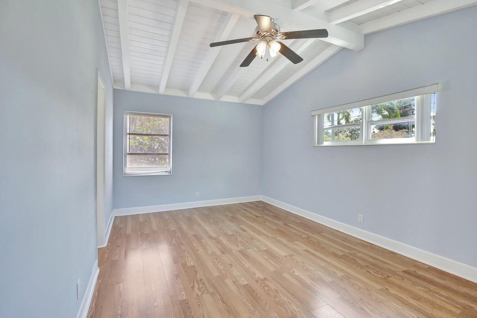 1733 Sw 5 Court Property Photo 16