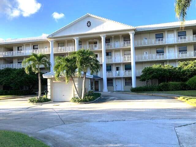 3507 Village Boulevard 401 Property Photo 1