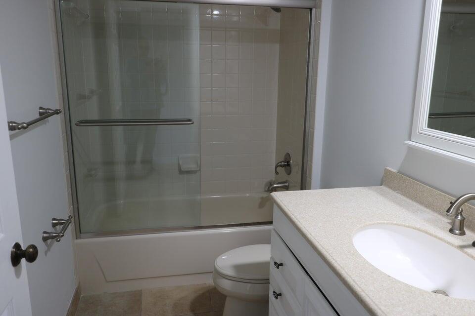 3507 Village Boulevard 401 Property Photo 13