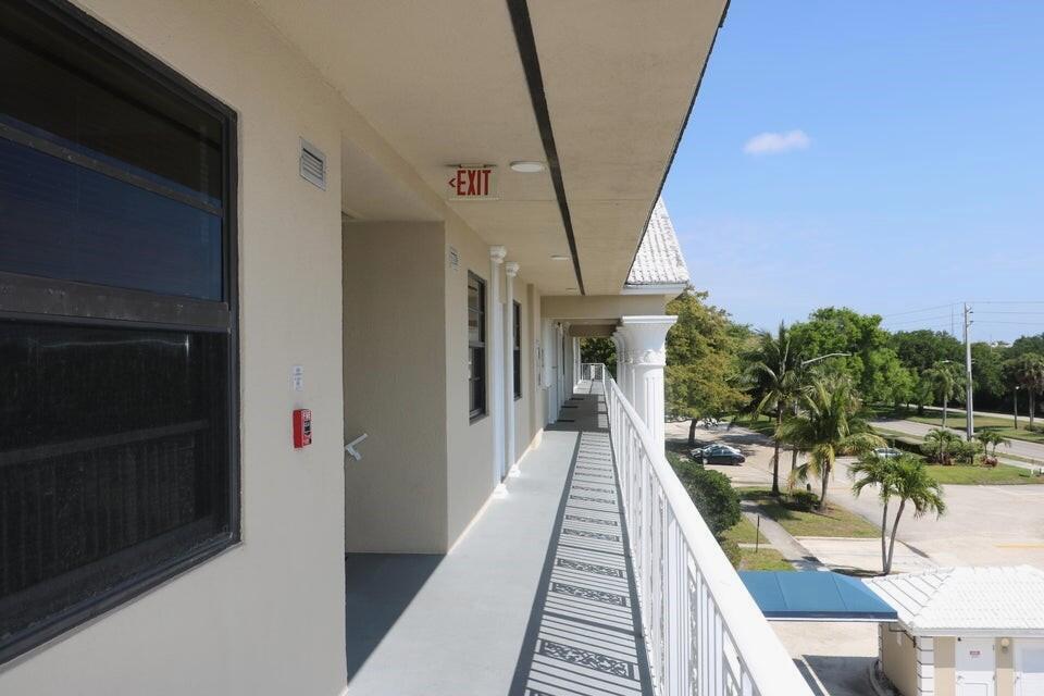 3507 Village Boulevard 401 Property Photo 30