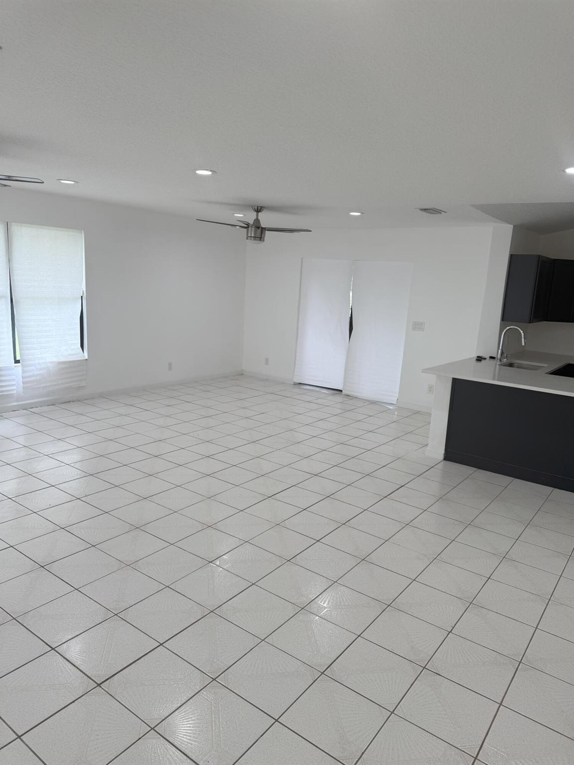 1334 N Mangonia Drive Property Photo 13