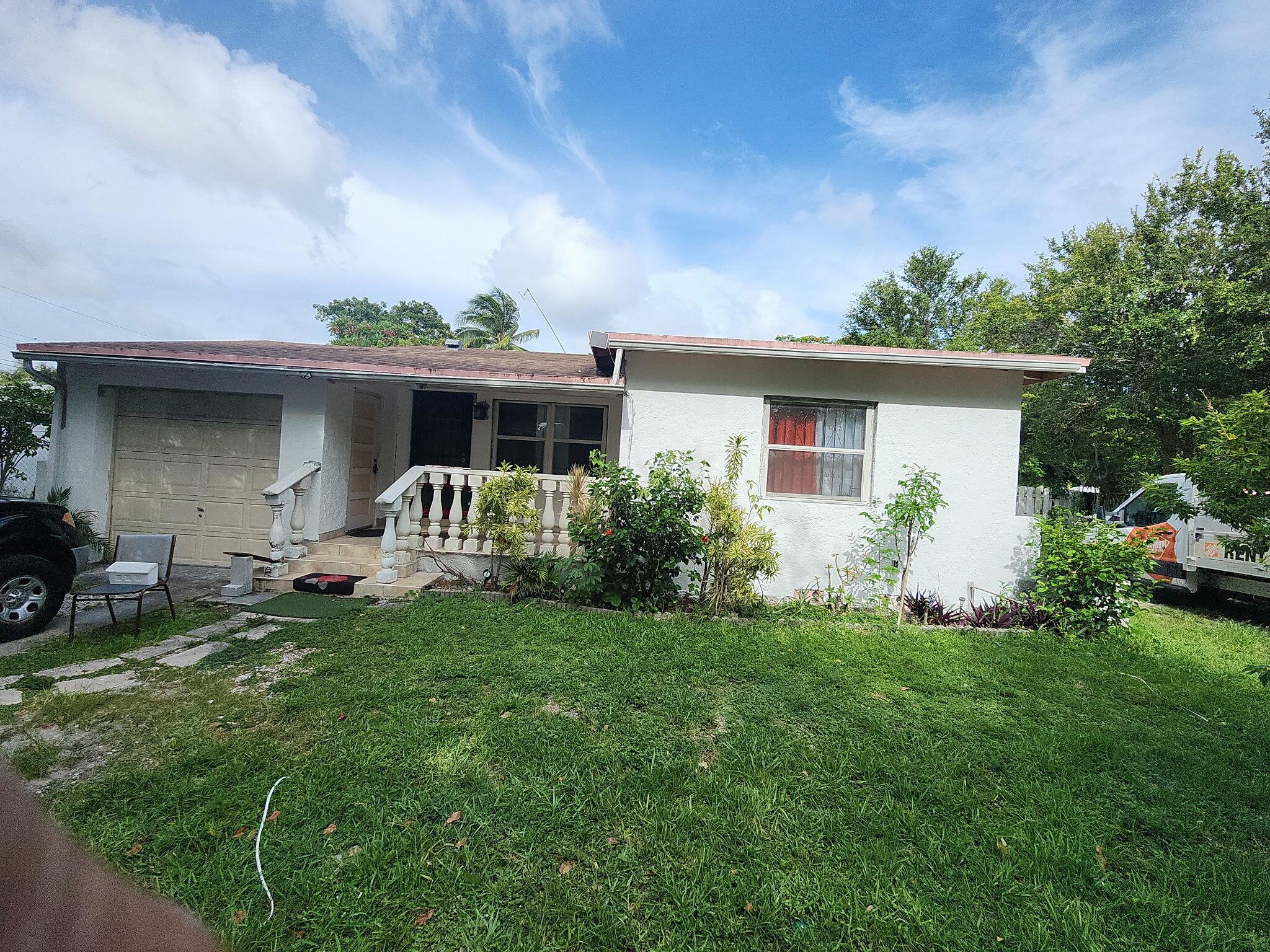 12845 Ne 4th Avenue Property Photo 1