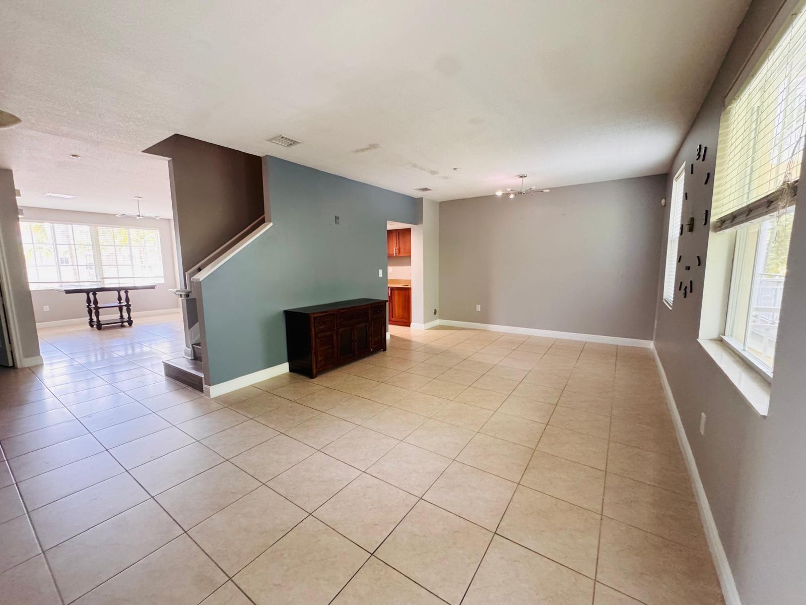 408 Sw 14th Avenue Property Photo 5