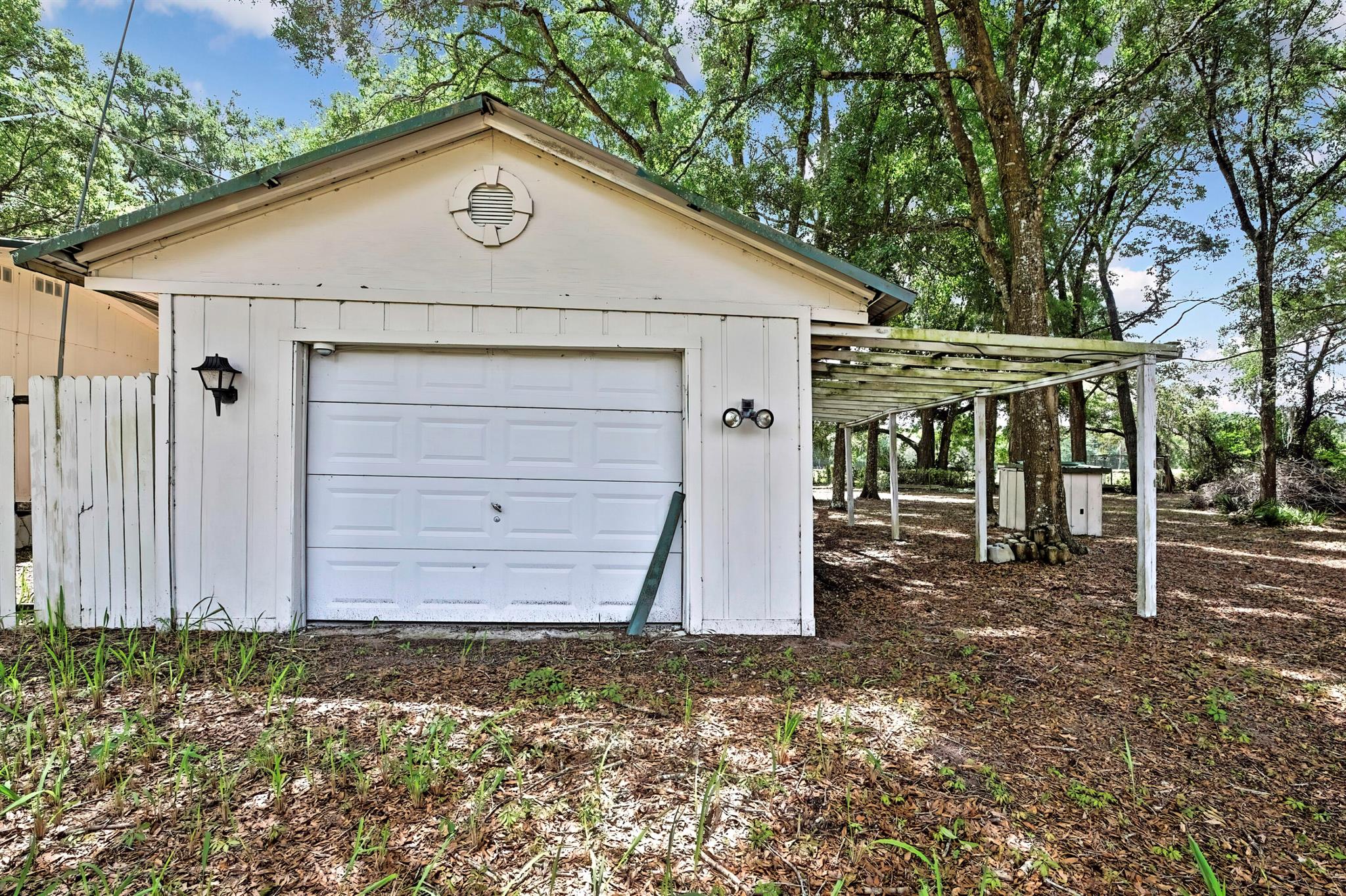25256 Richbarn Road Property Photo 5