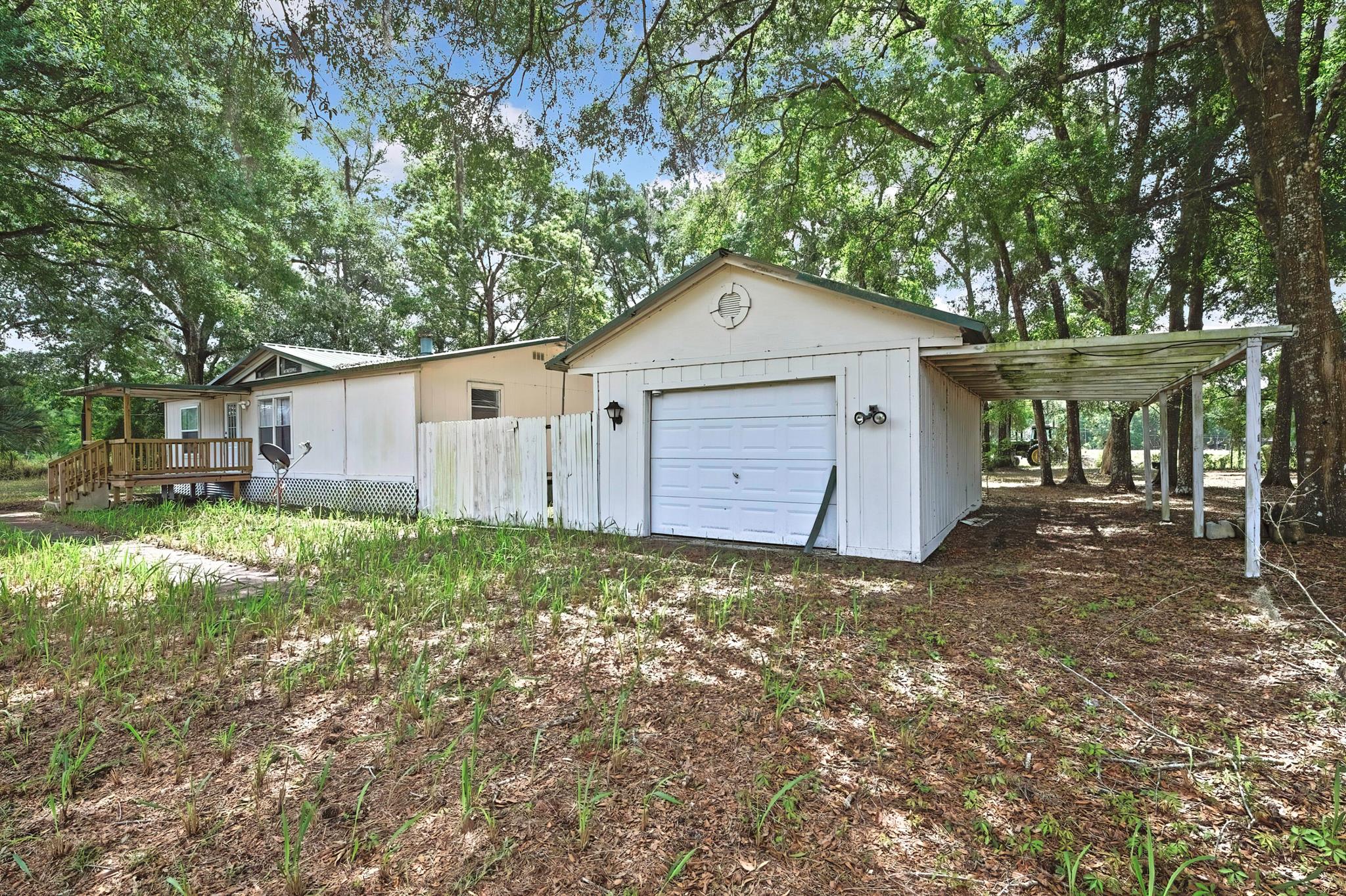 25256 Richbarn Road Property Photo 6