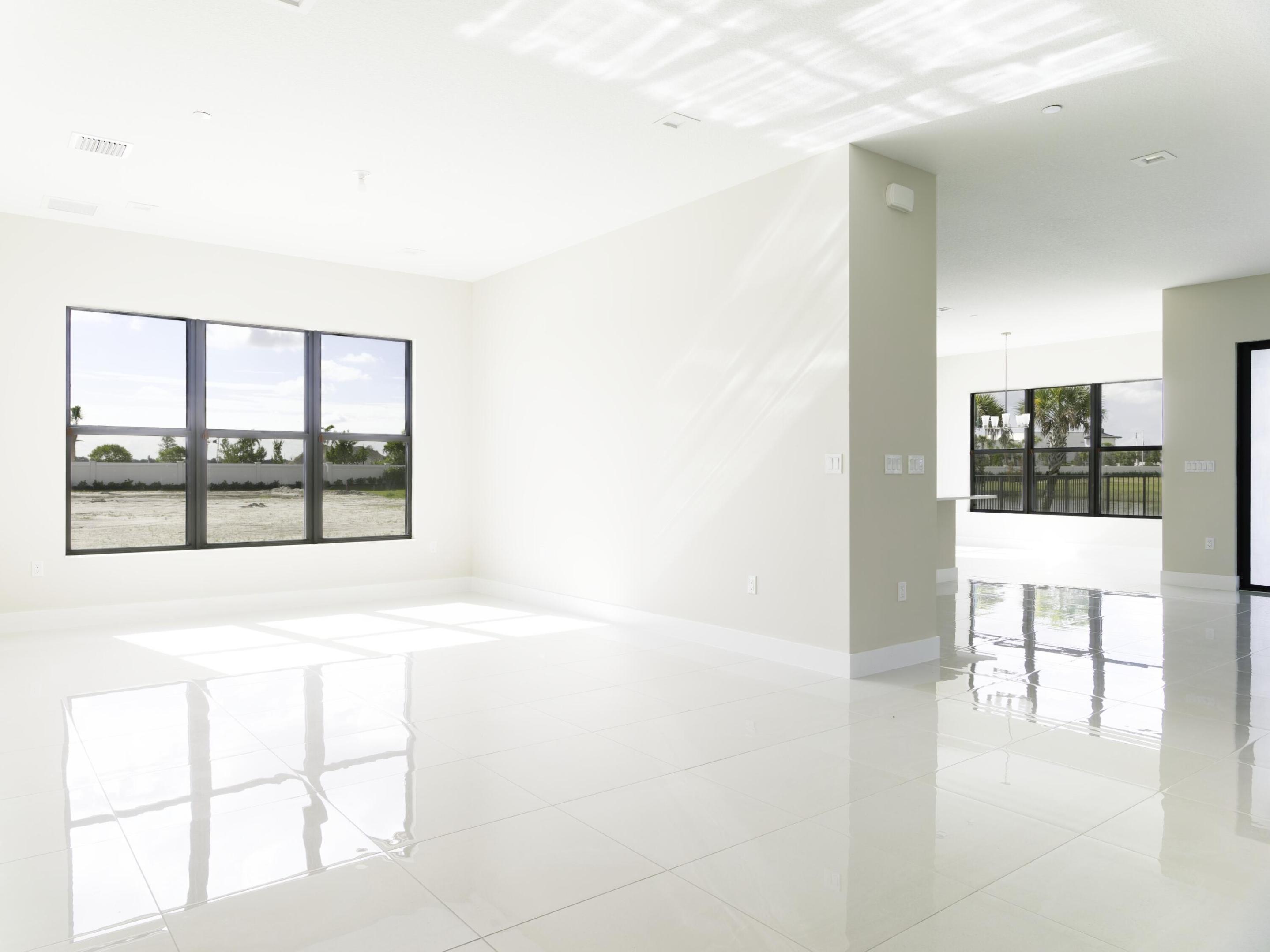 9895 Migration Point Property Photo 4