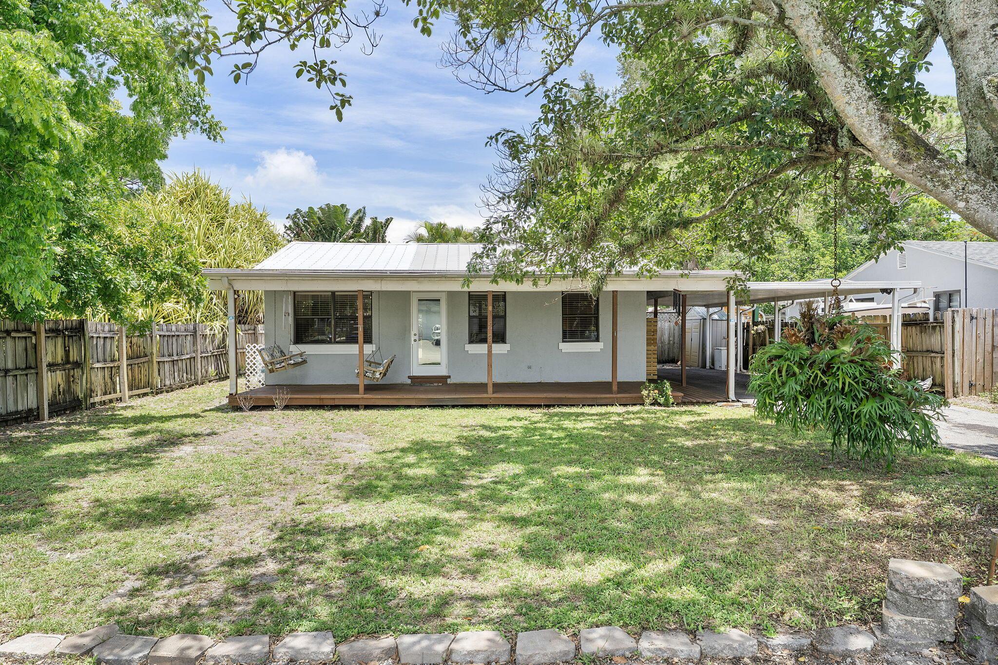 1292 Sw 25 Avenue Property Photo 1