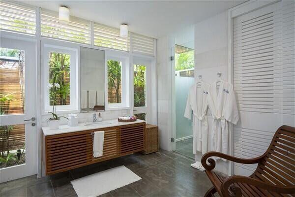 1 00 Property Photo 7