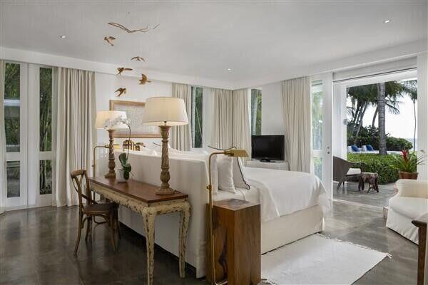 1 00 Property Photo 14