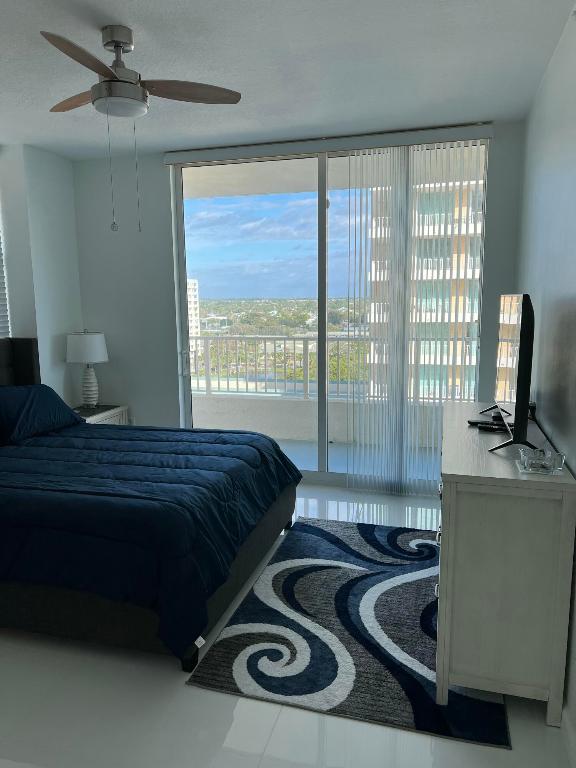 625 Casa Loma Boulevard #1209 Property Photo 12