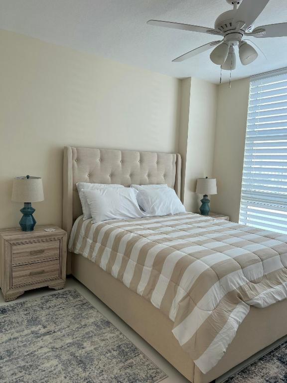 625 Casa Loma Boulevard #1209 Property Photo 16