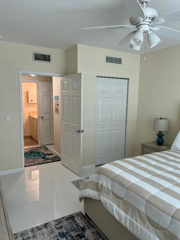 625 Casa Loma Boulevard #1209 Property Photo 18