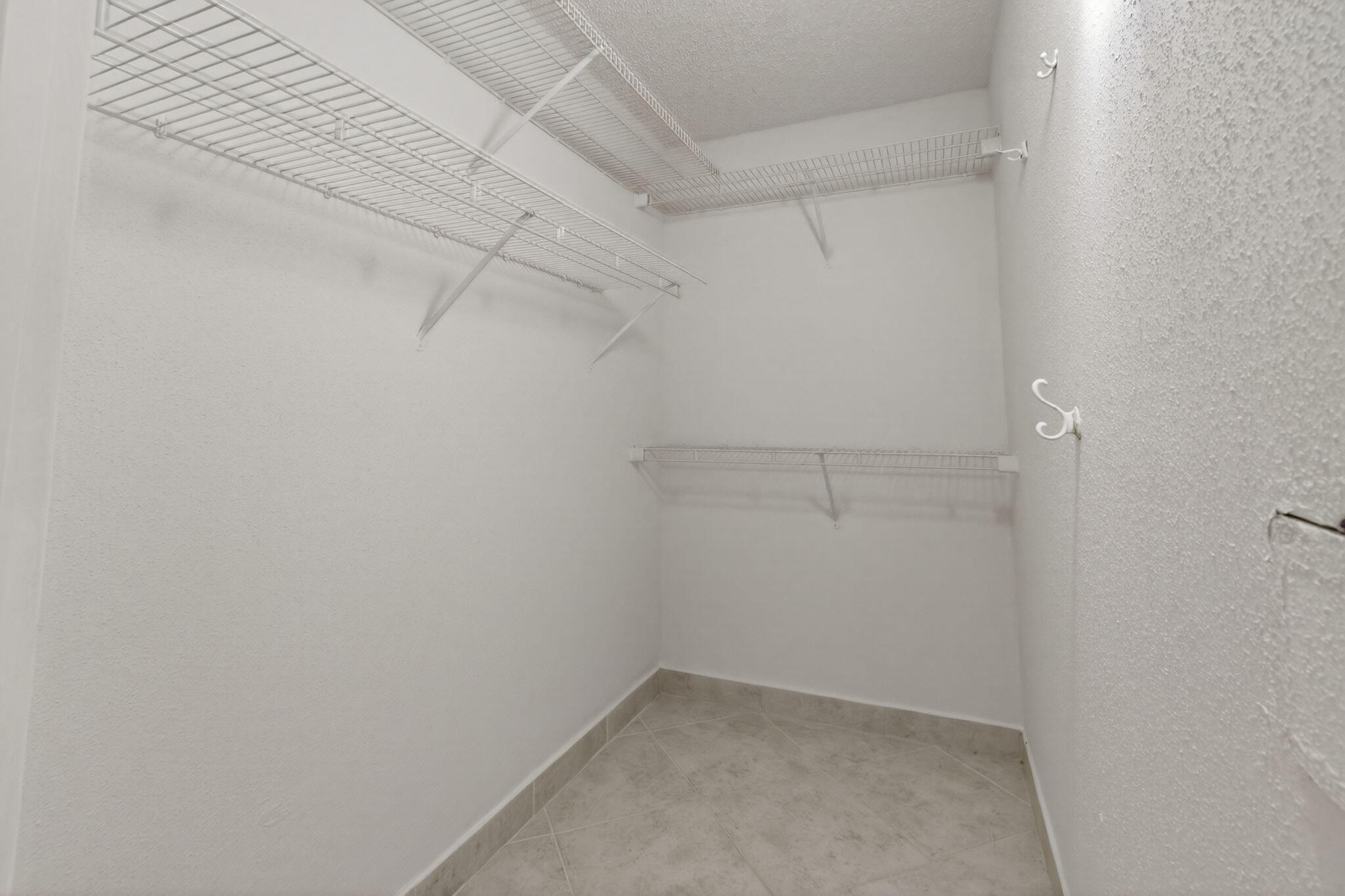 228 Brittany E Property Photo 15
