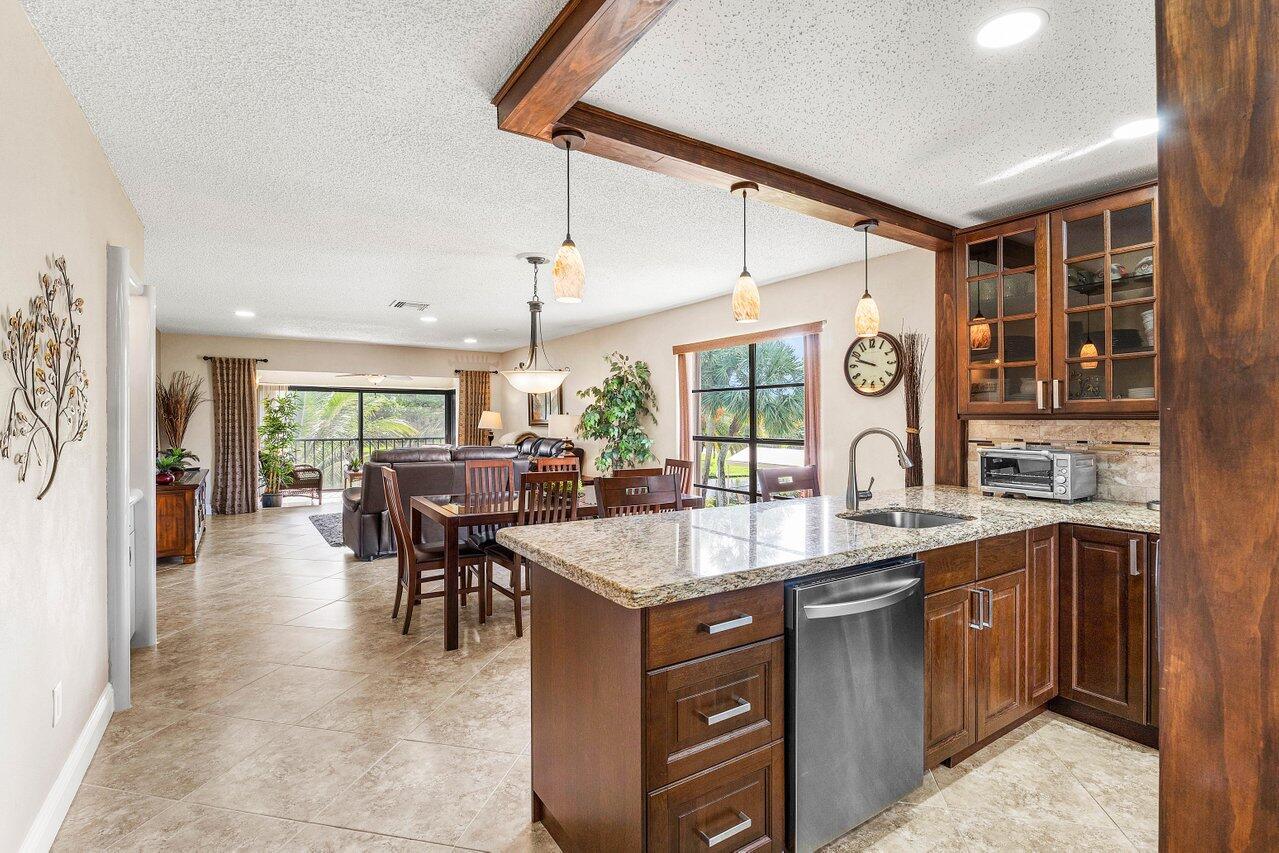 9283 Vista Del Lago 37-L Property Photo 1