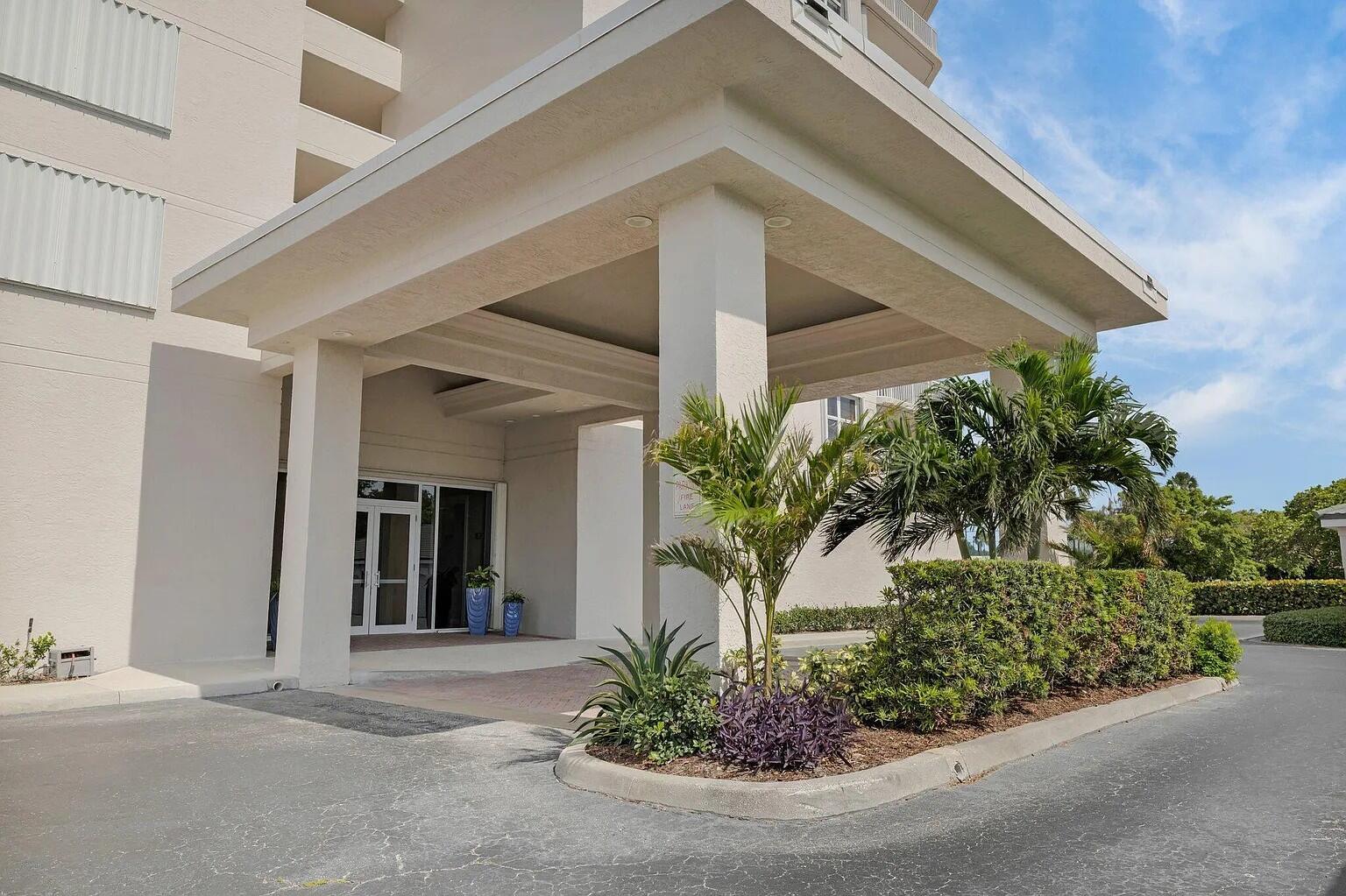 5049 N A1a 1901 Property Photo 1
