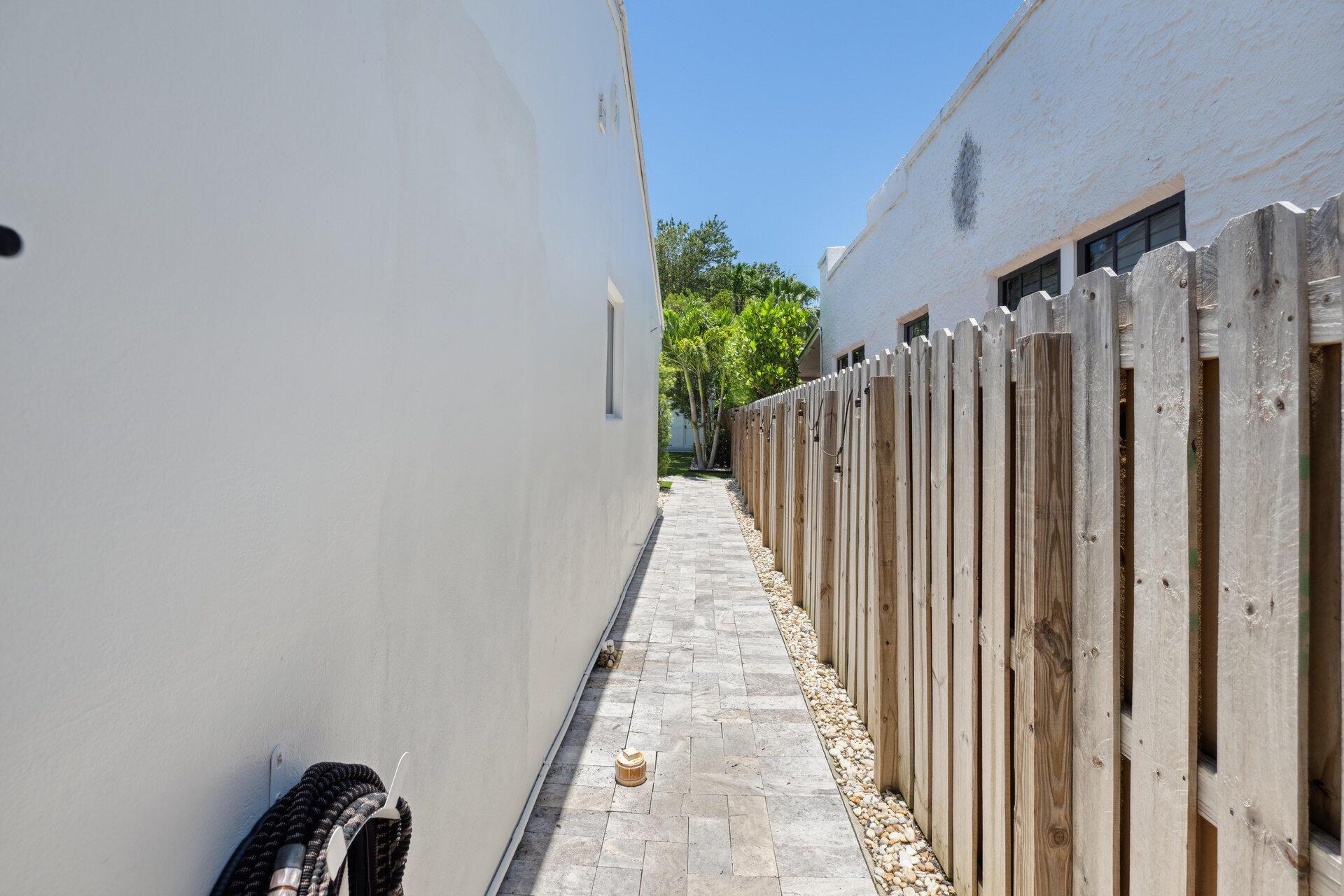 1116 Se 11th Street Property Photo 42