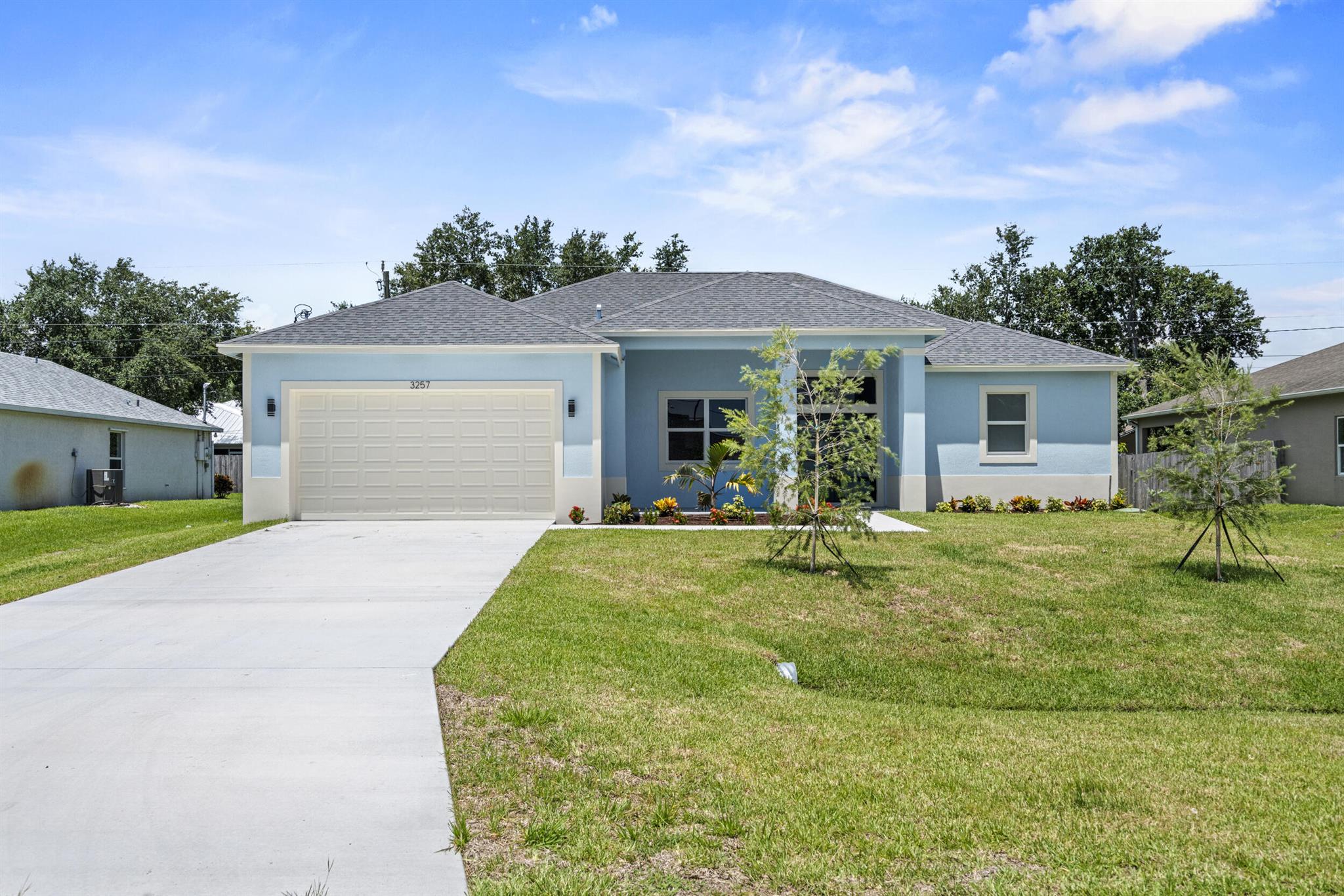 3257 Se W Snow Road Property Photo 1